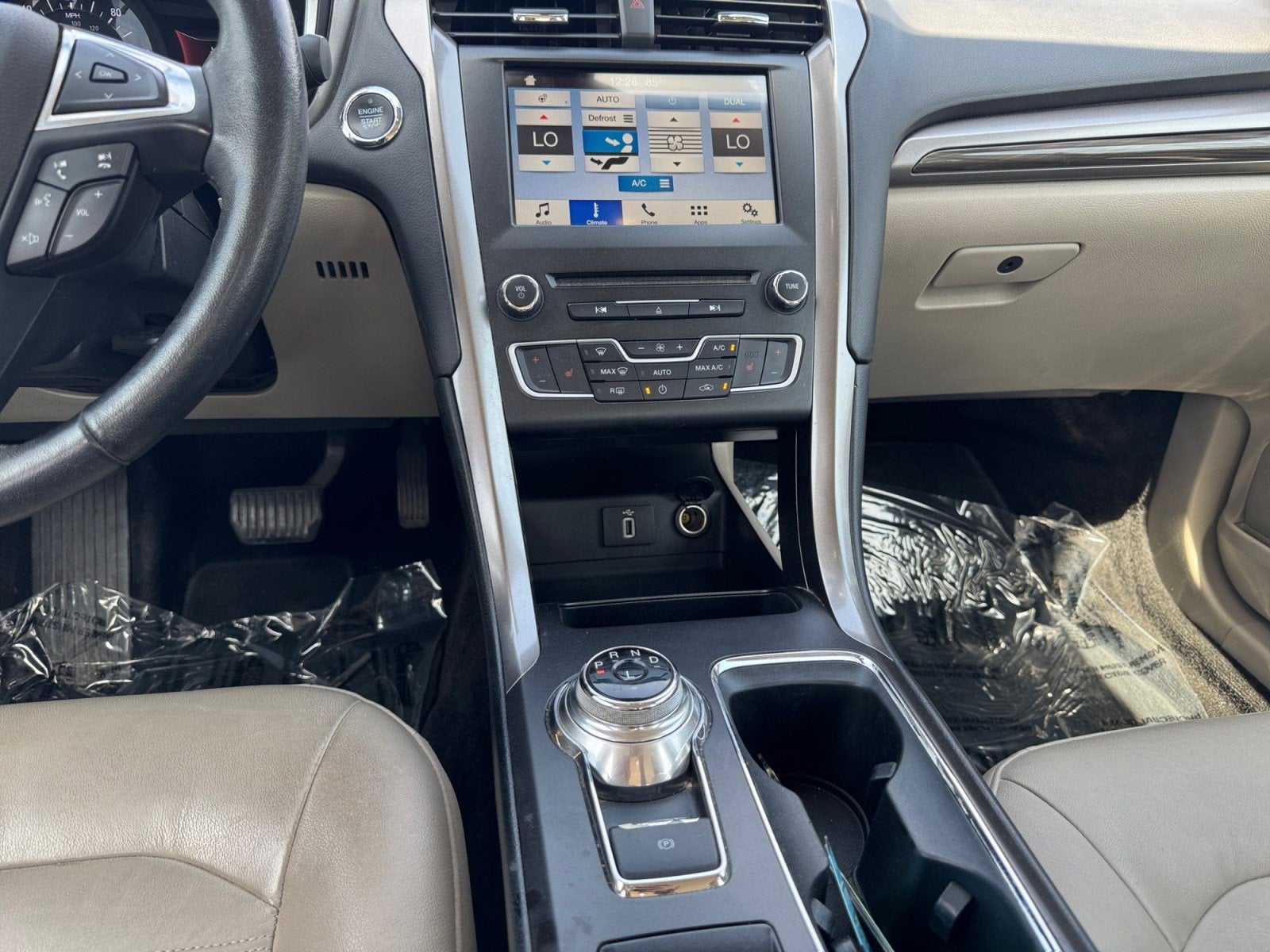 2017 Ford Fusion Hybrid SE