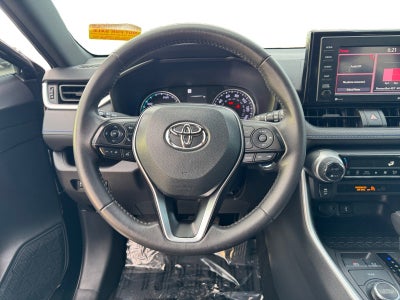 2022 Toyota RAV4 Hybrid SE