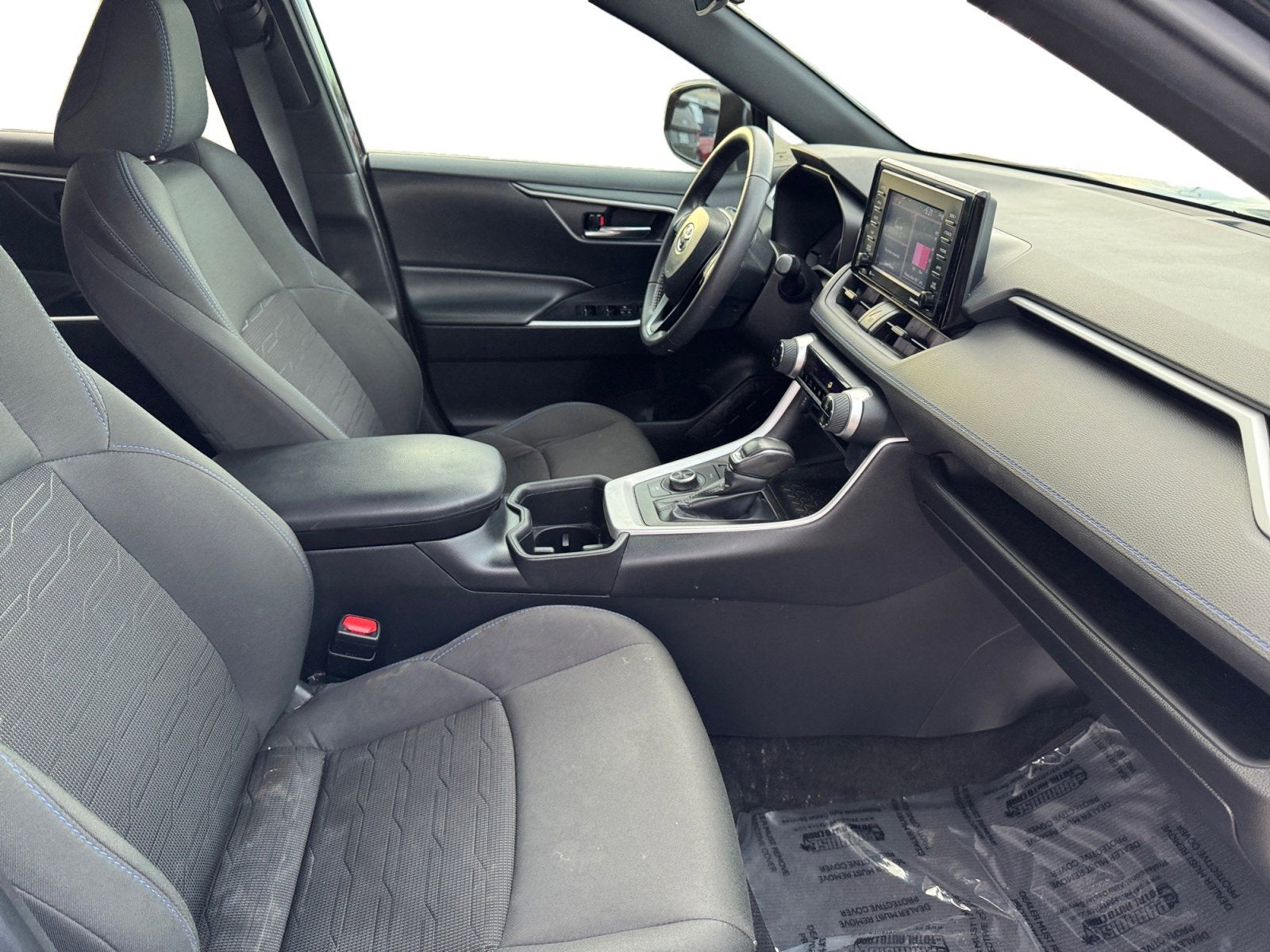 2022 Toyota RAV4 Hybrid SE