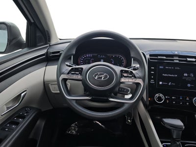 2023 Hyundai TUCSON SE