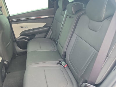 2023 Hyundai TUCSON SE