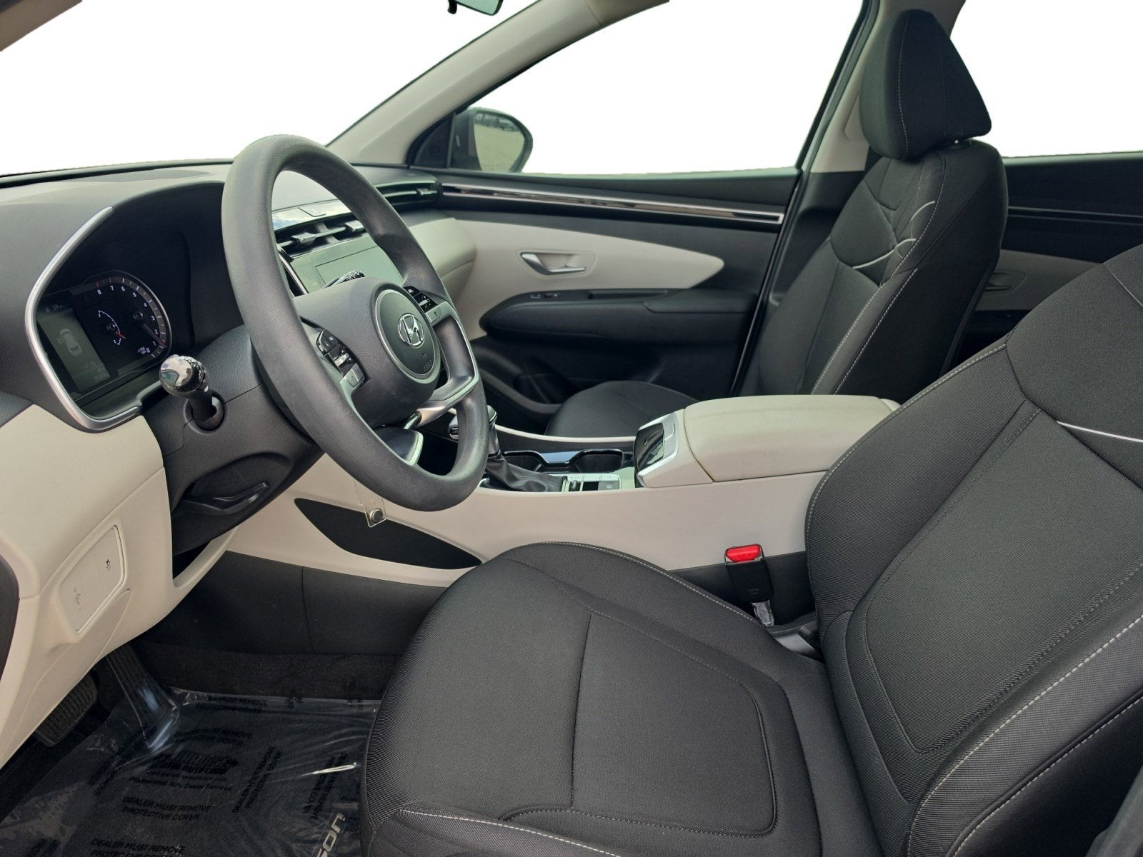 2023 Hyundai TUCSON SE