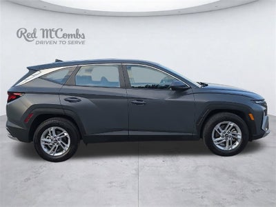 2025 Hyundai TUCSON SE