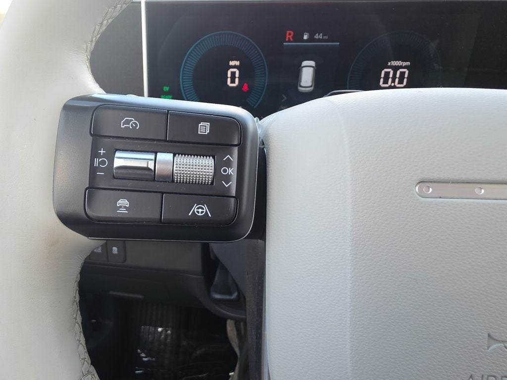 2025 Hyundai SANTA FE HYBRID SEL