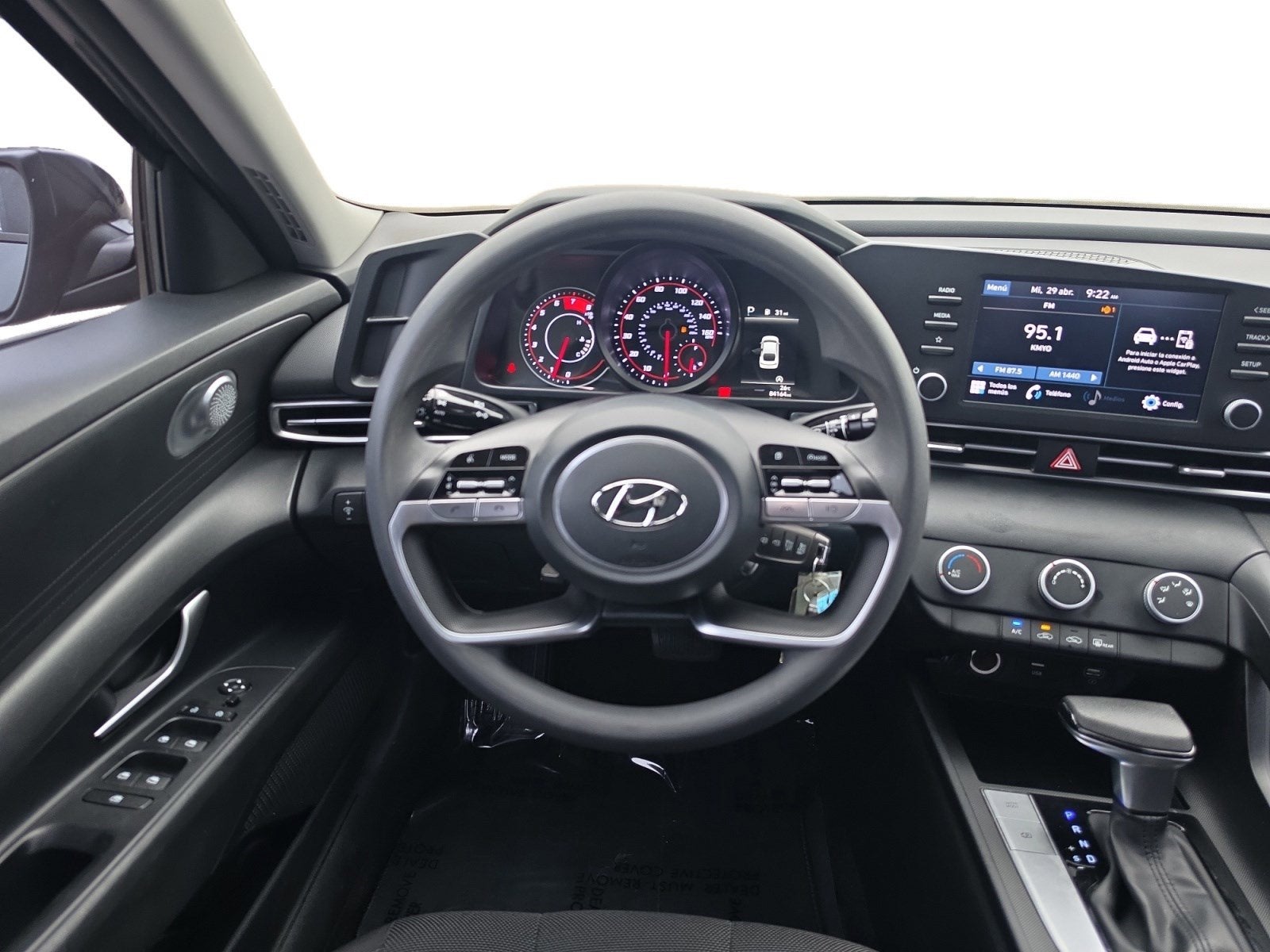 2023 Hyundai ELANTRA SE