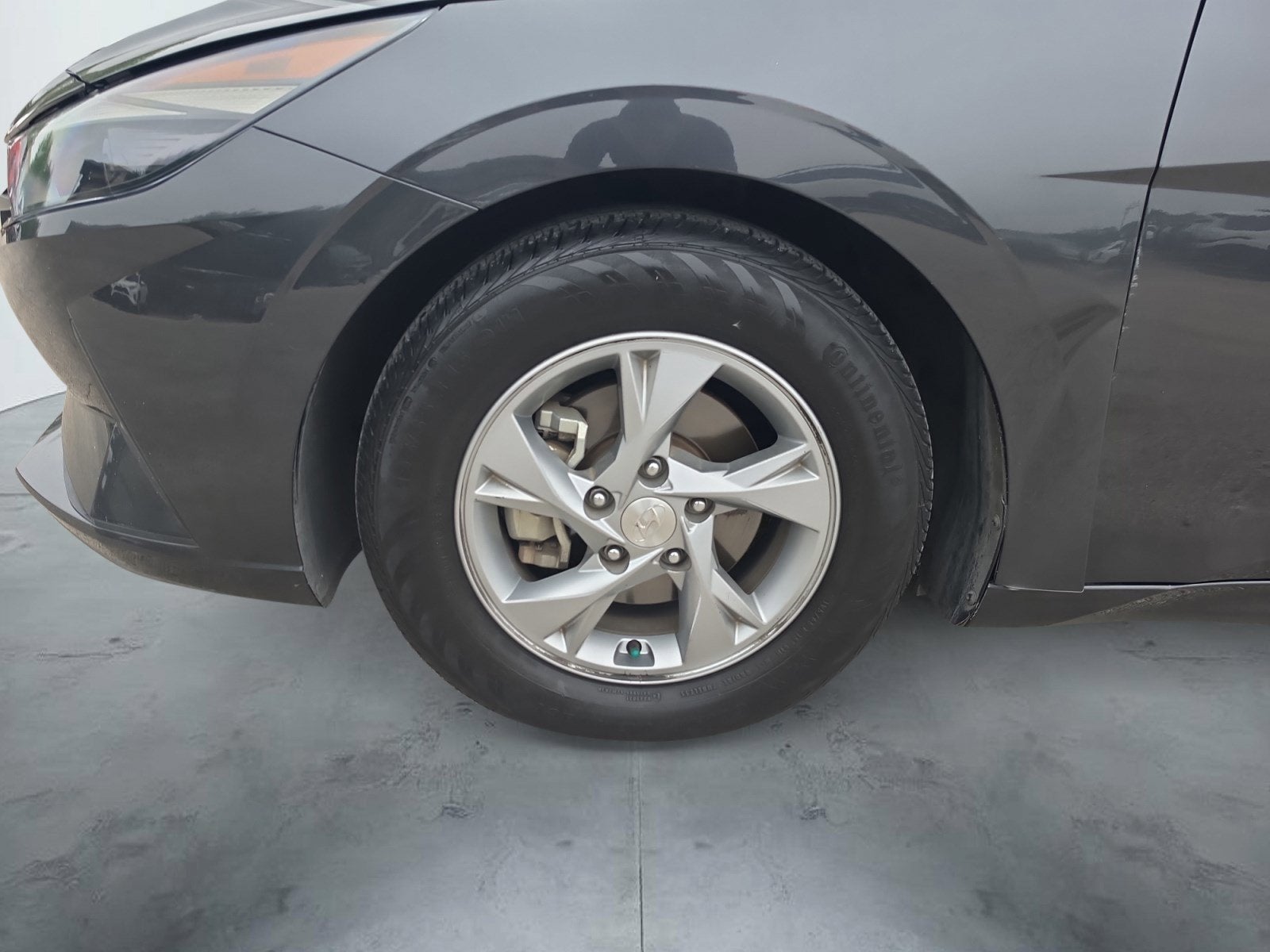 2023 Hyundai ELANTRA SE