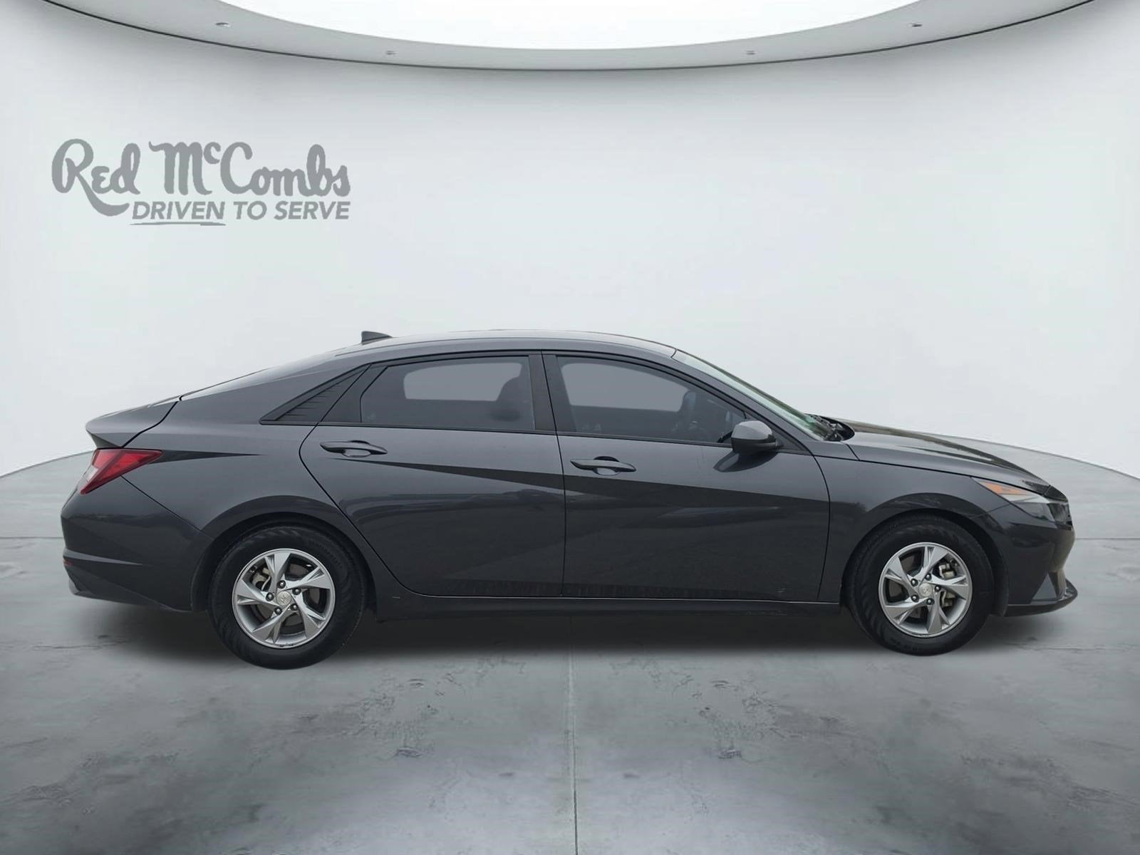 2023 Hyundai ELANTRA SE