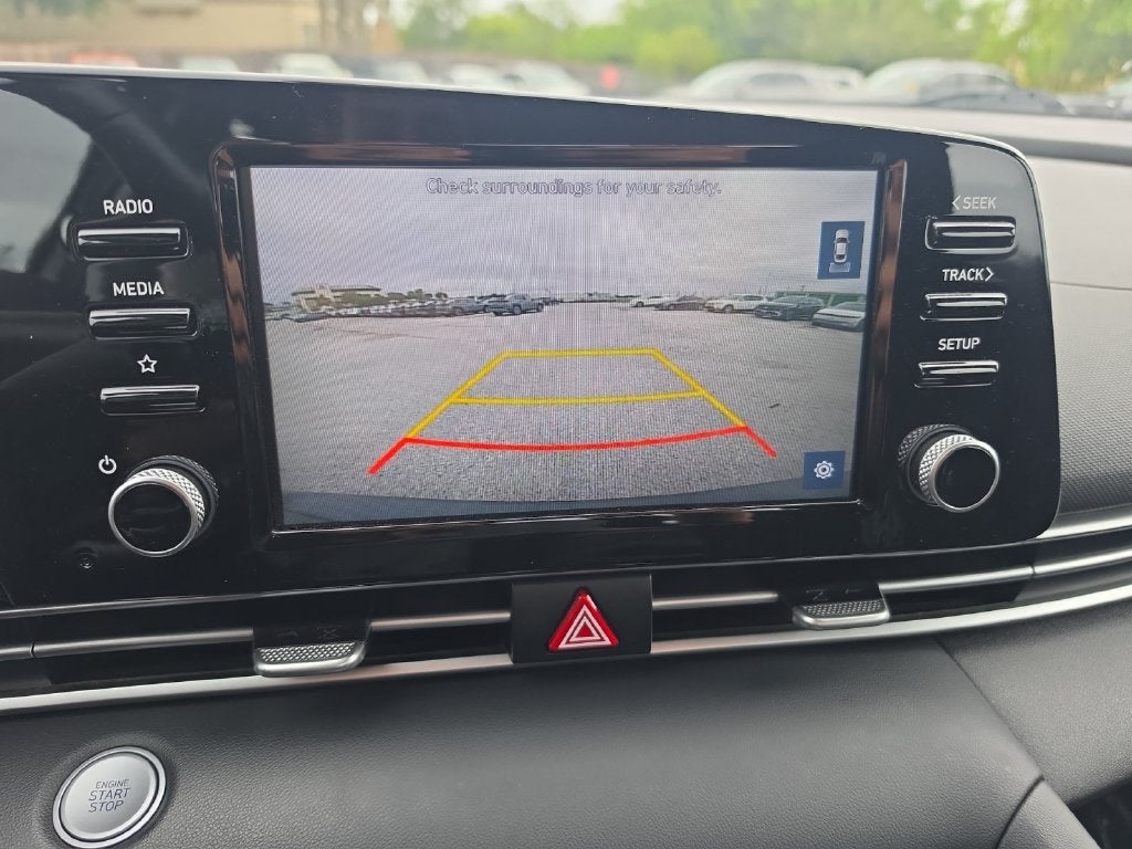 2021 Hyundai ELANTRA SEL
