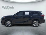 2023 Toyota Highlander Hybrid Platinum