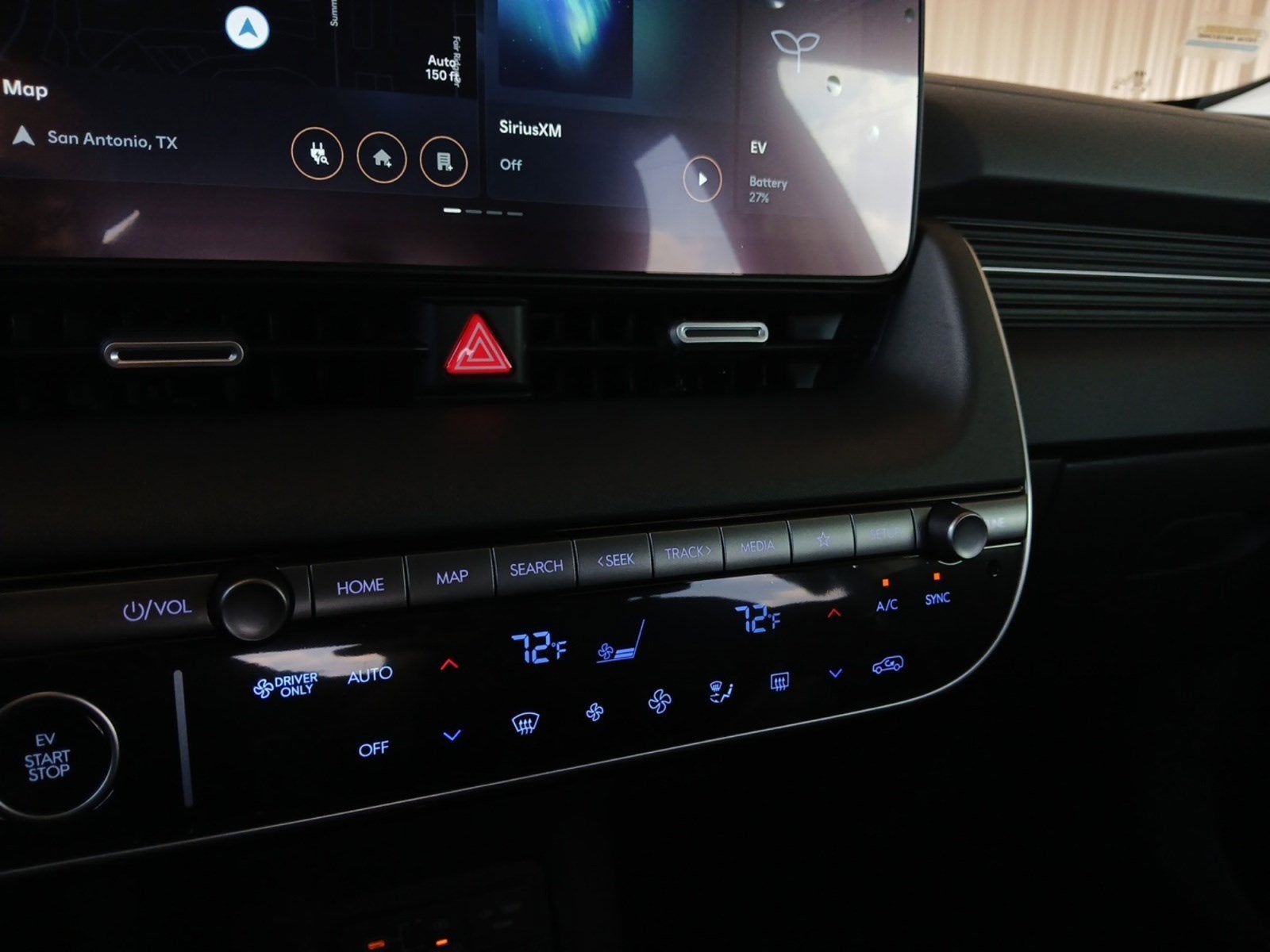 2025 Hyundai IONIQ 5 SE Standard Range