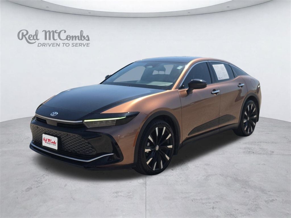 2023 Toyota Crown Platinum