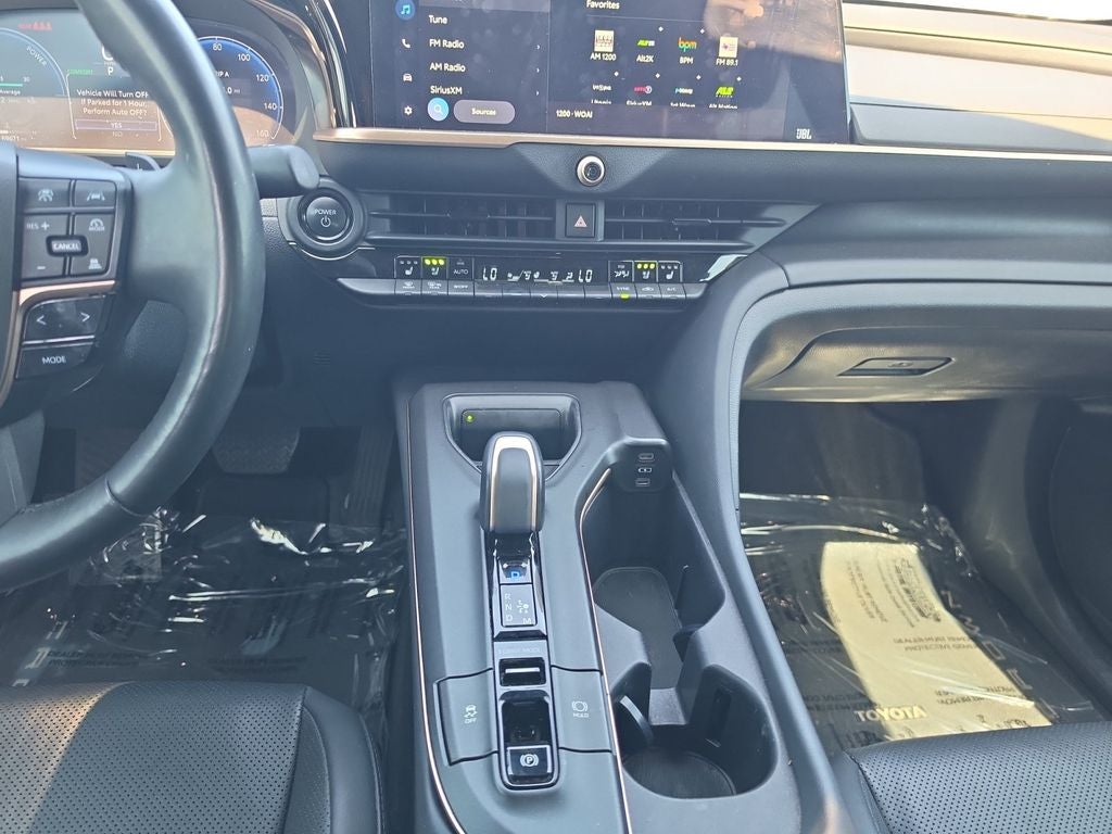 2023 Toyota Crown Platinum