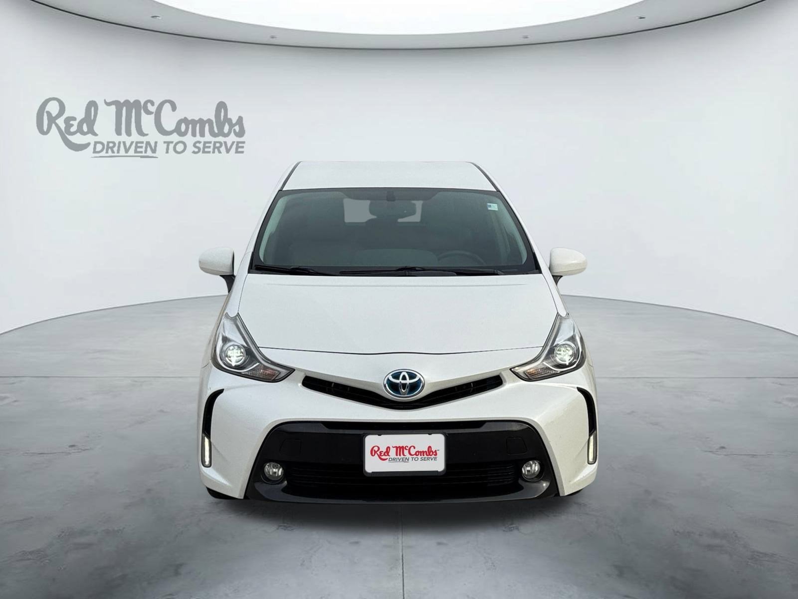 2017 Toyota Prius v Five