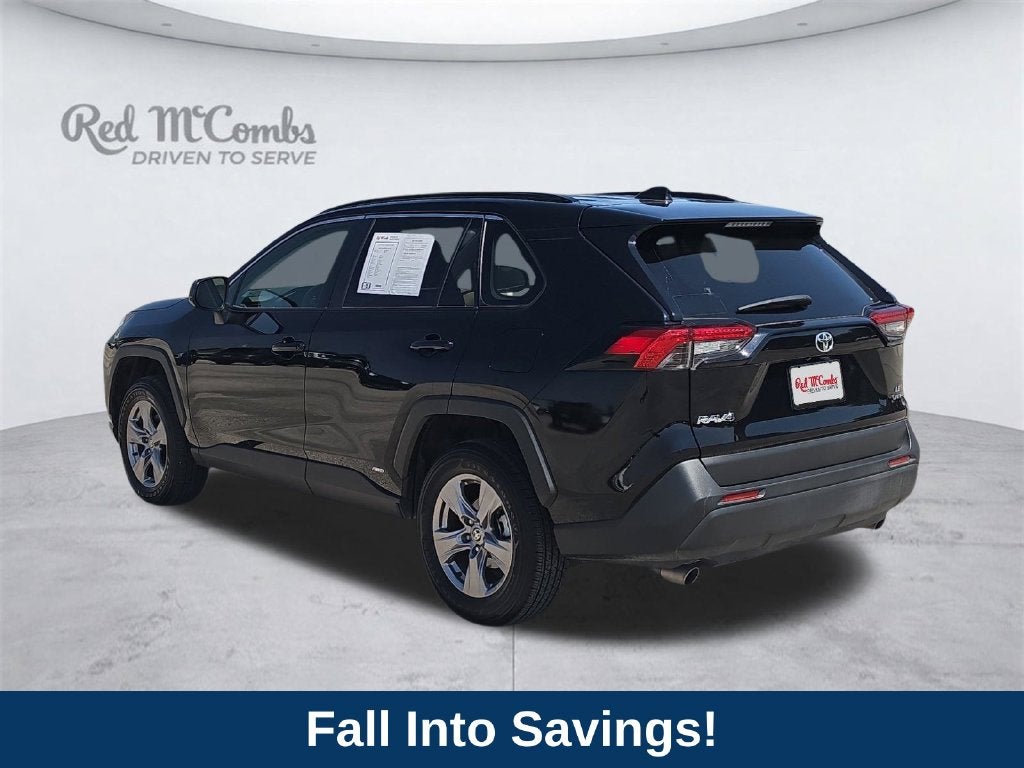 2025 Toyota RAV4 Hybrid LE