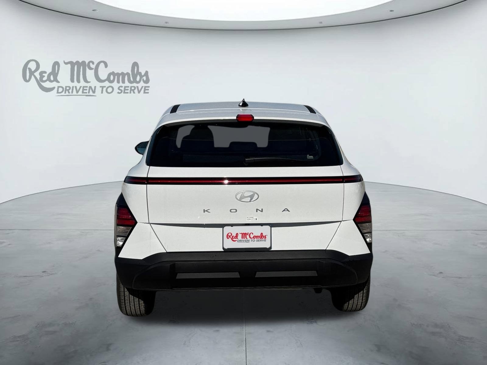 2026 Hyundai KONA SE