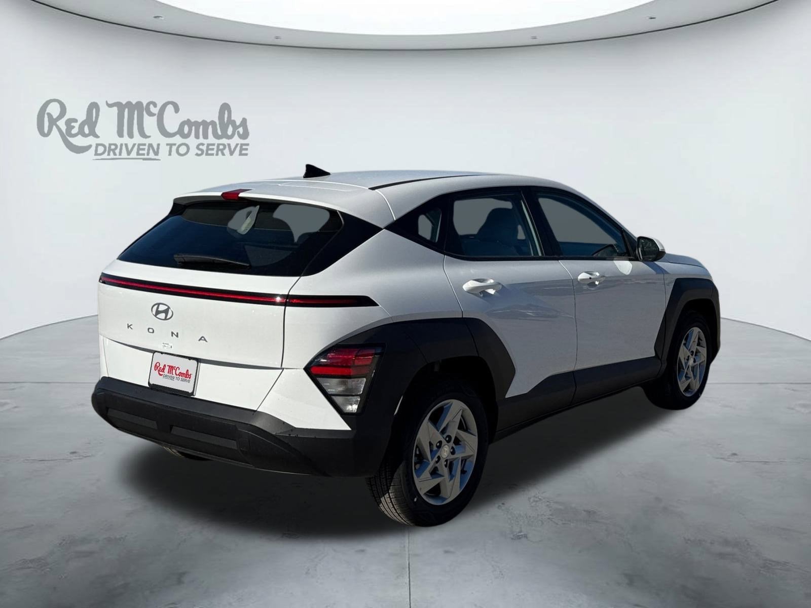 2026 Hyundai KONA SE