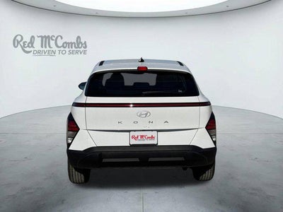 2026 Hyundai KONA SE