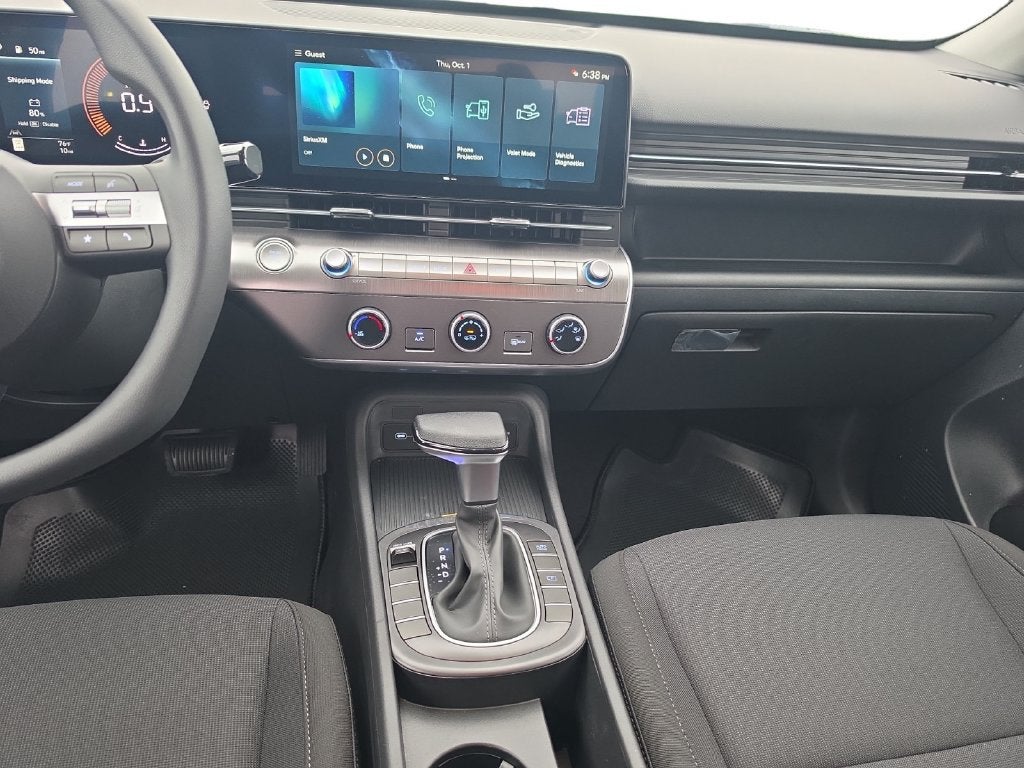 2027 Hyundai KONA SE