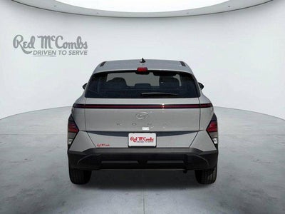 2026 Hyundai KONA SE