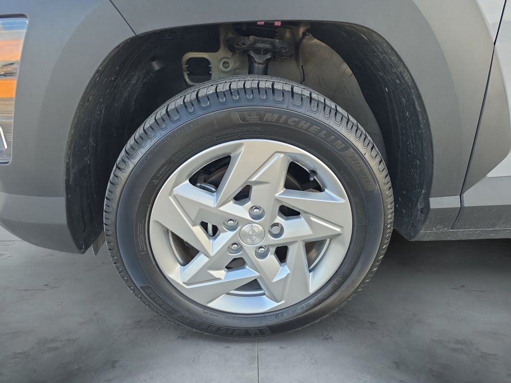 2024 Hyundai KONA SE