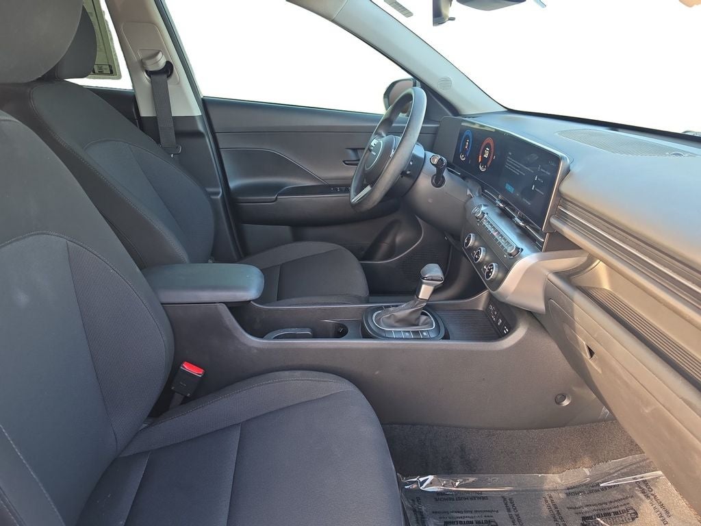 2024 Hyundai KONA SE