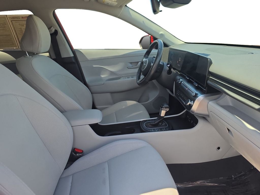 2024 Hyundai KONA SEL