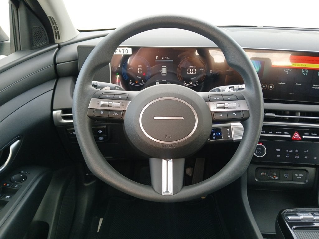 2026 Hyundai TUCSON HYBRID SE