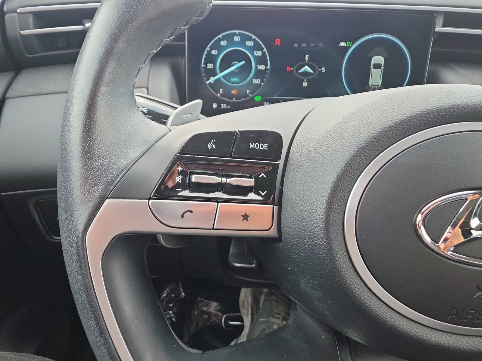 2023 Hyundai TUCSON HYBRID Limited