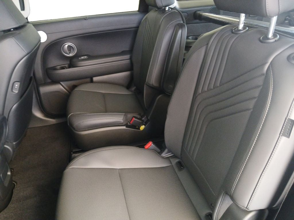 2027 Hyundai PALISADE SEL 7 Passenger