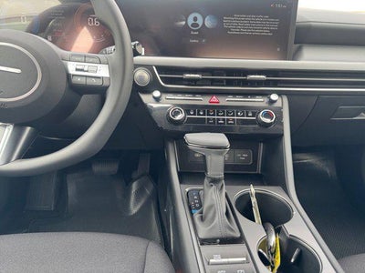 2026 Hyundai SONATA SE