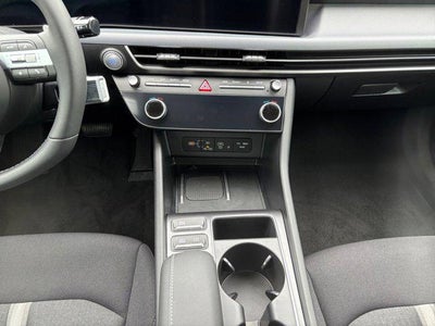 2025 Hyundai SONATA HYBRID SEL