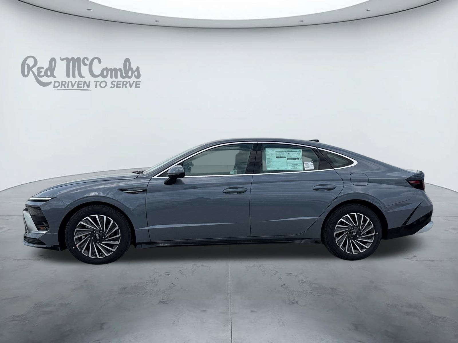 2025 Hyundai SONATA HYBRID SEL