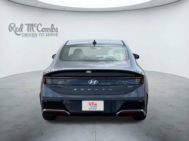 2025 Hyundai SONATA HYBRID SEL