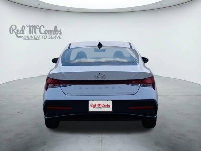 2025 Hyundai ELANTRA SE