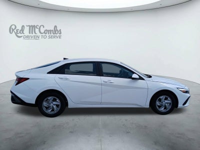 2025 Hyundai ELANTRA SE