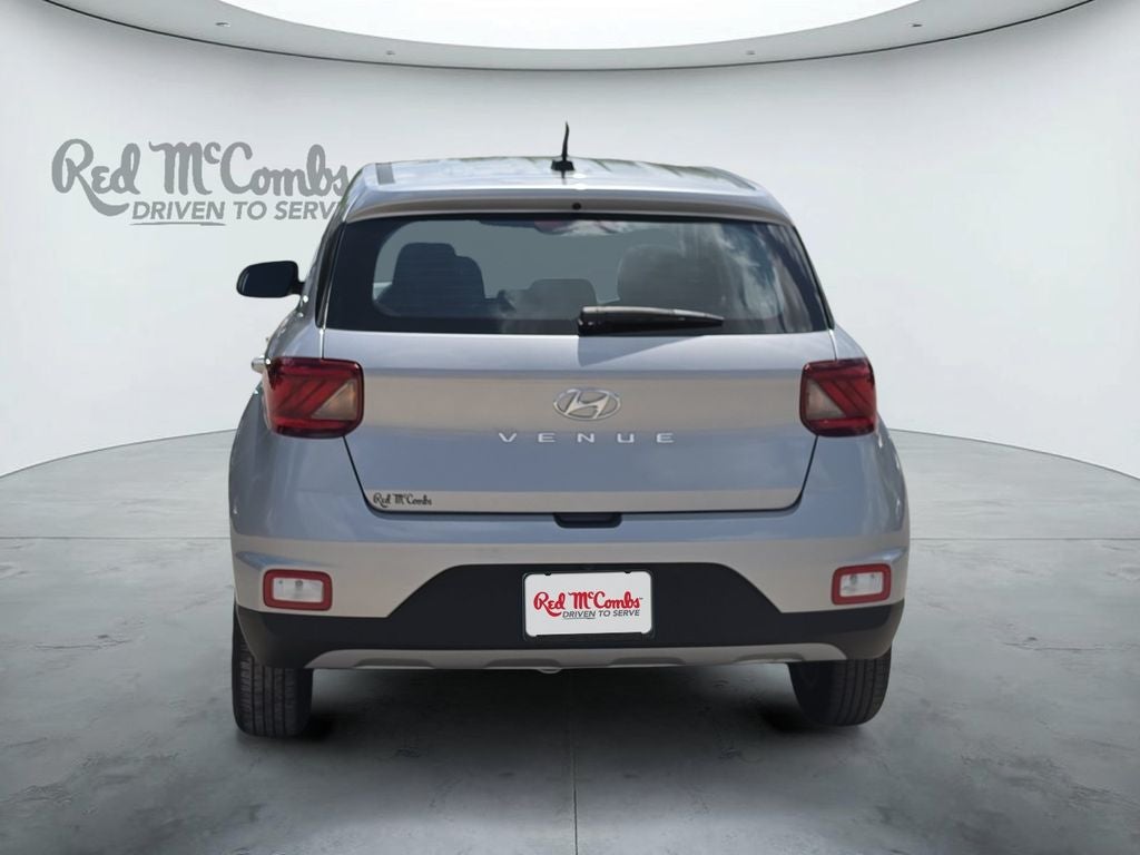 2025 Hyundai VENUE SE