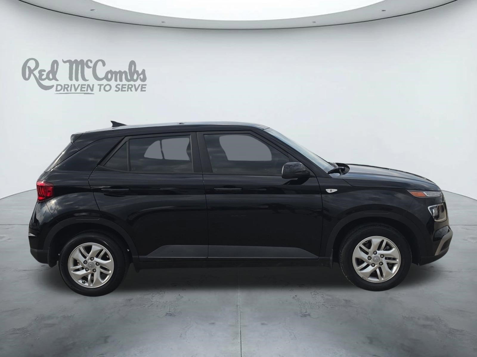 2022 Hyundai VENUE SE