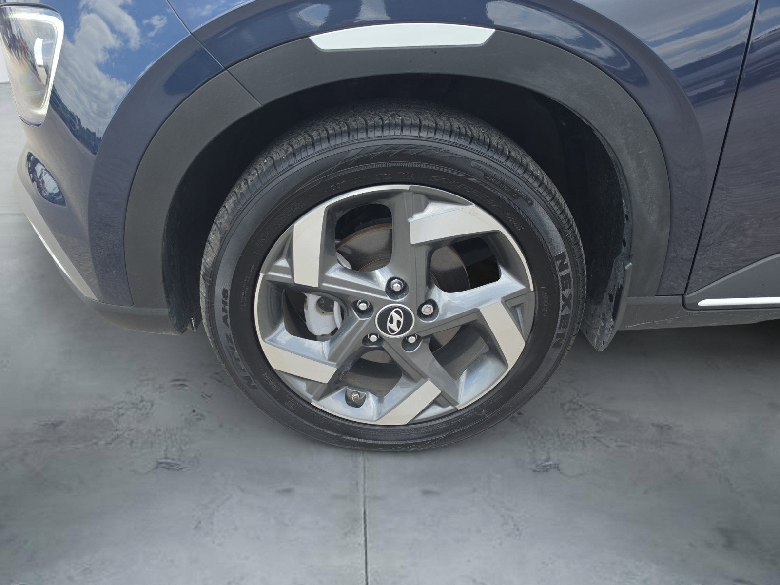 2025 Hyundai VENUE Limited