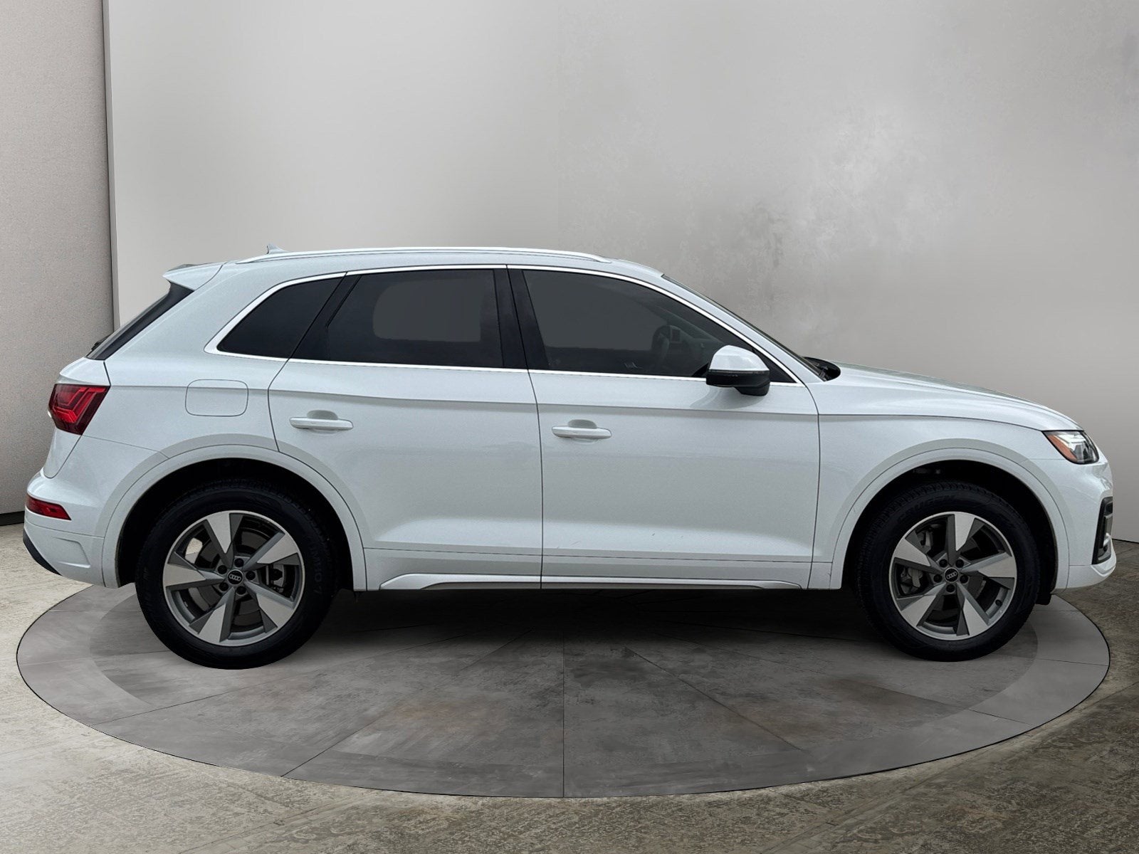2024 Audi Q5 Premium