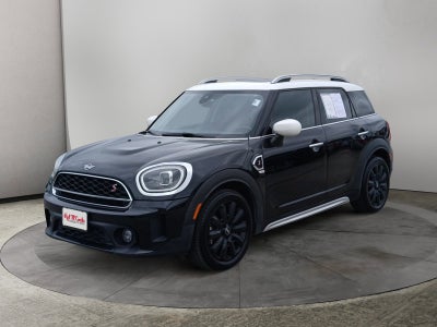 2023 MINI Countryman Base