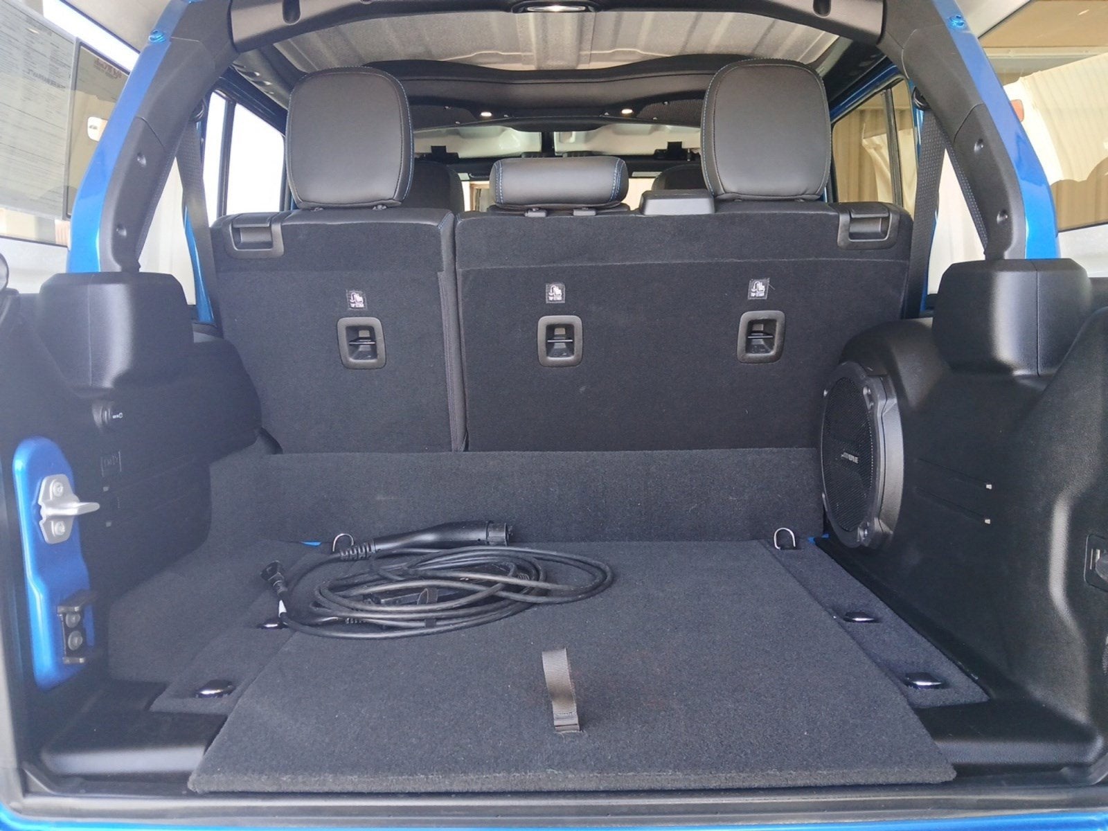 2024 Jeep Wrangler Rubicon 4xe W/ BLIND SPOT DETECTION & ALPINE PREM AUDIO