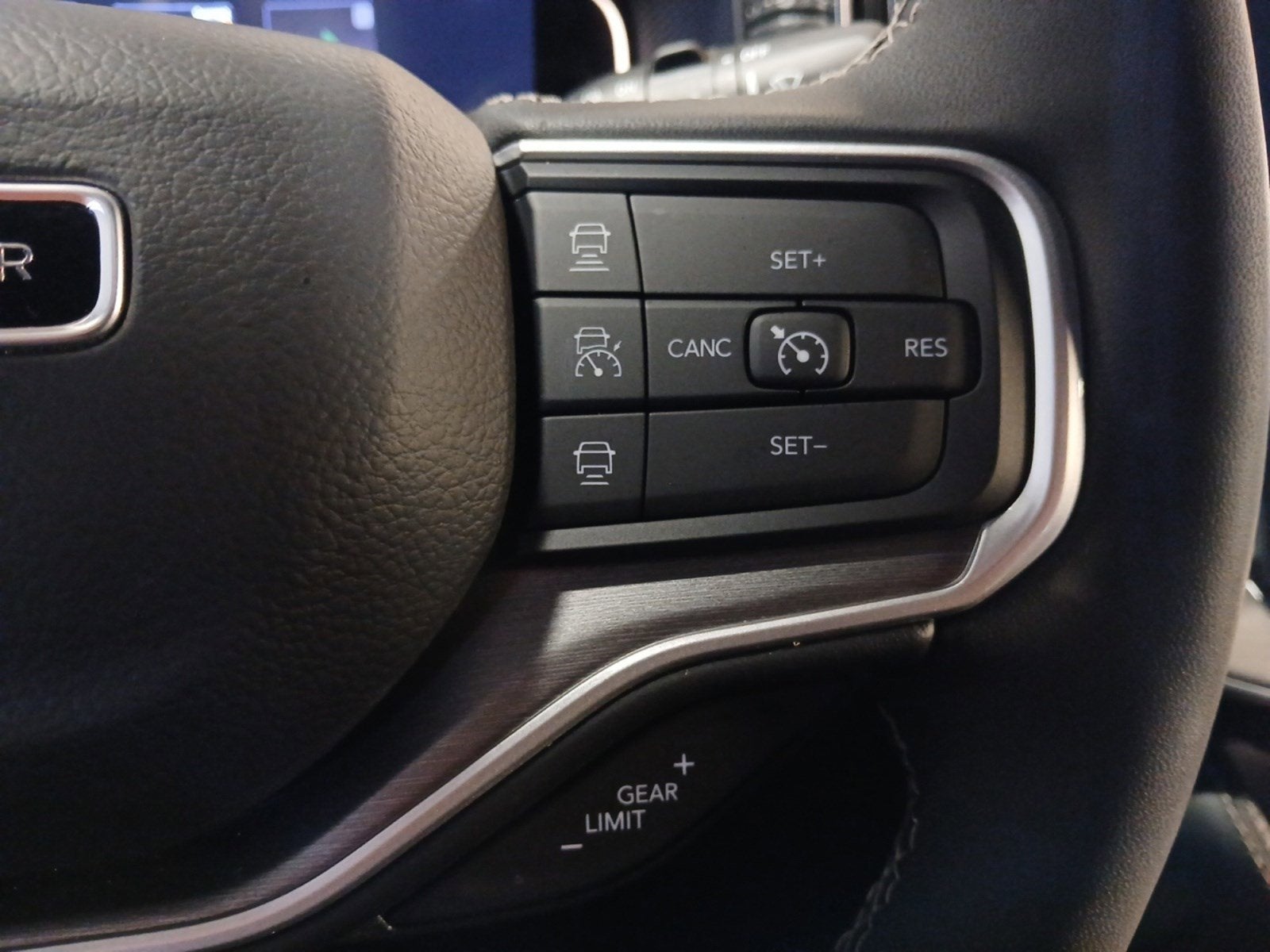 2025 Jeep Wagoneer Series II Overland