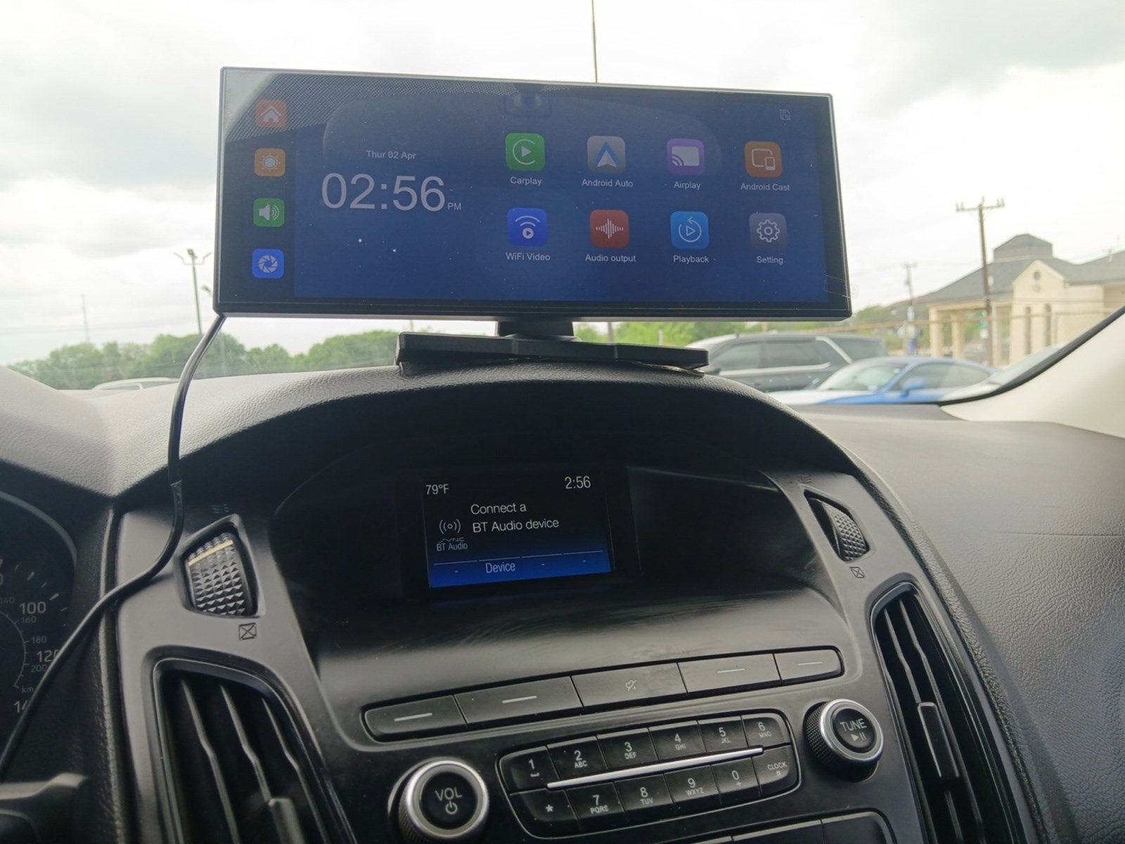 2018 Ford Focus SE W/ REARVIEW CAMERA & KEYLESS ENTRY