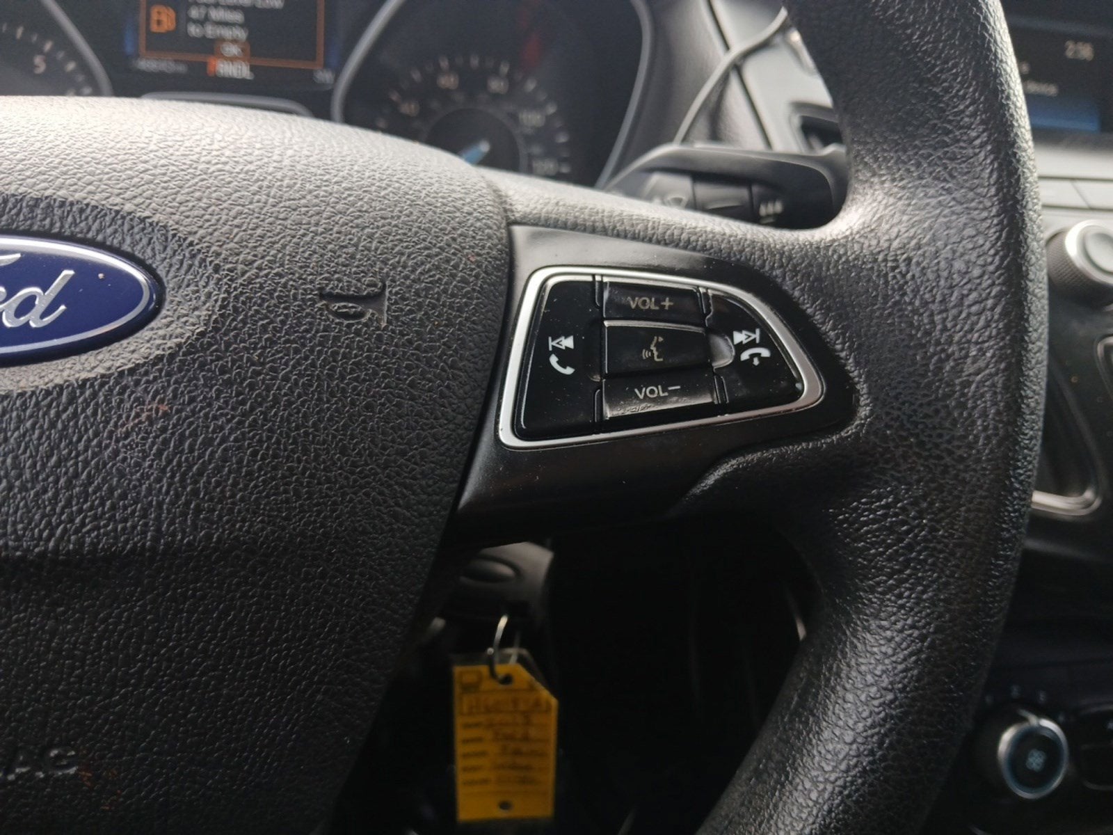 2018 Ford Focus SE W/ REARVIEW CAMERA & KEYLESS ENTRY