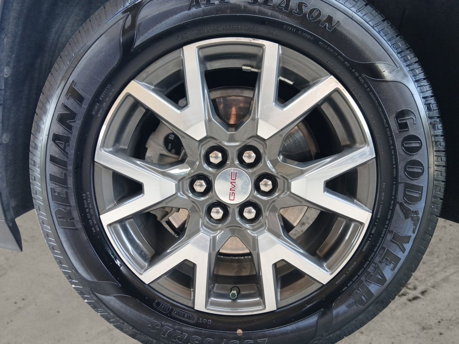 2021 GMC Acadia SLE W/ HD REARVIEW CAMERA & PARK ASSIST