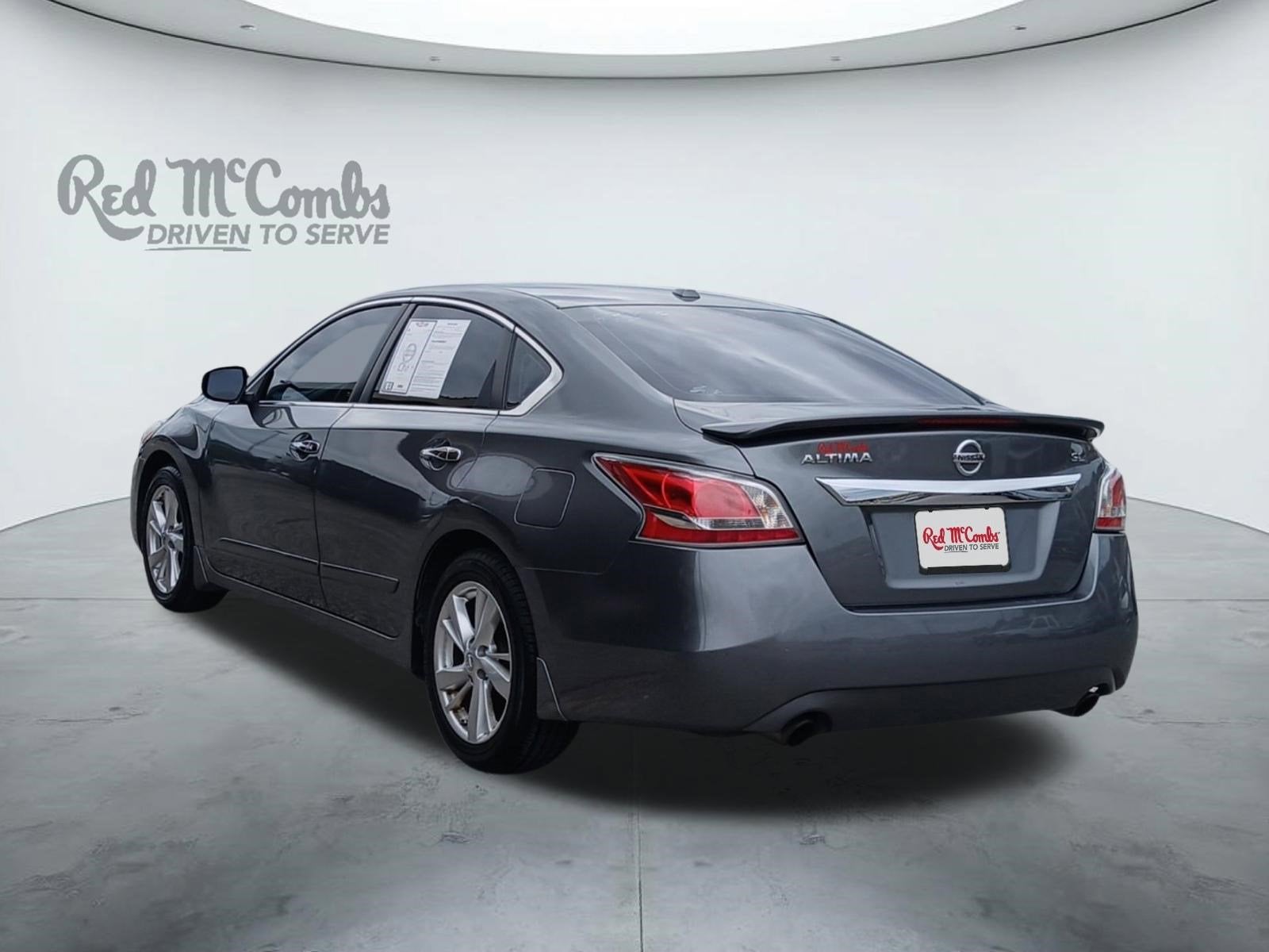 2015 Nissan Altima 2.5 SL W/ BACK-UP CAMERA & LEATHER