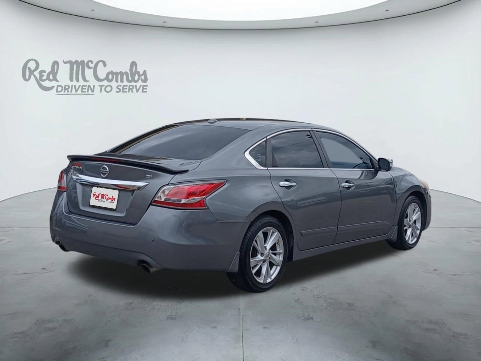 2015 Nissan Altima 2.5 SL W/ BACK-UP CAMERA & LEATHER