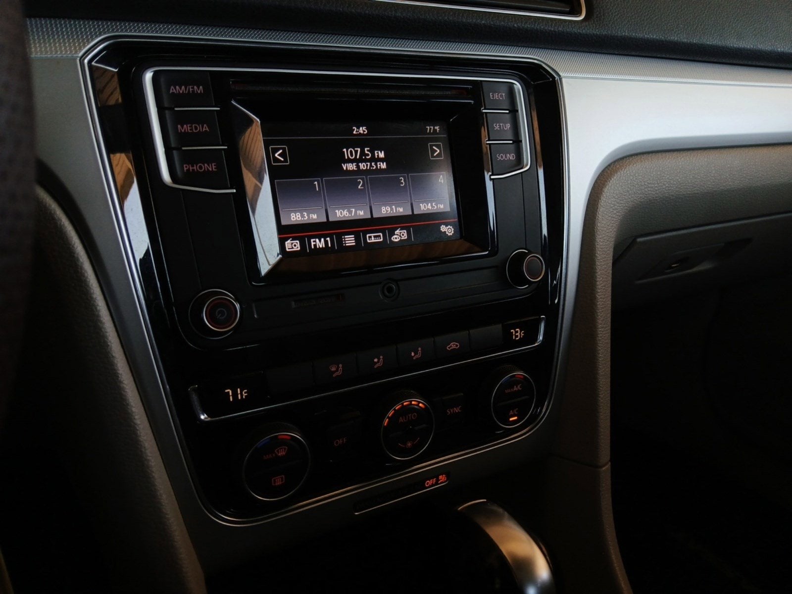 2016 Volkswagen Passat 1.8T S W/ BACKUP CAMERA & 16" ALLOY WHEELS