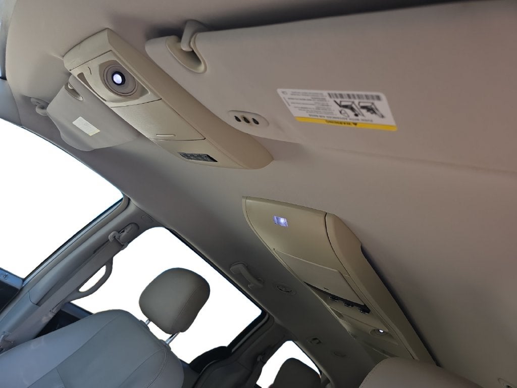 2012 Chrysler Town & Country Touring