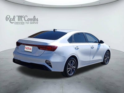 2024 Kia Forte LXS W/ BLIND SPOT COLLISION AVOIDANCE